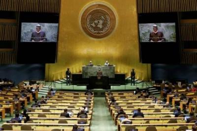 وزير خارجية إيران: المفاوضات النووية ستُستأنف 