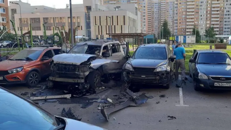 موسكو... إصابة ضابط بالمخابرات الروسية في انفجار سيارة