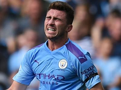 النصر ينهي الجدل حول لابورت وتيليس