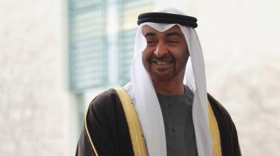محمد بن زايد يُهنّئ ملك المغرب بذكرى جلوسه على العرش