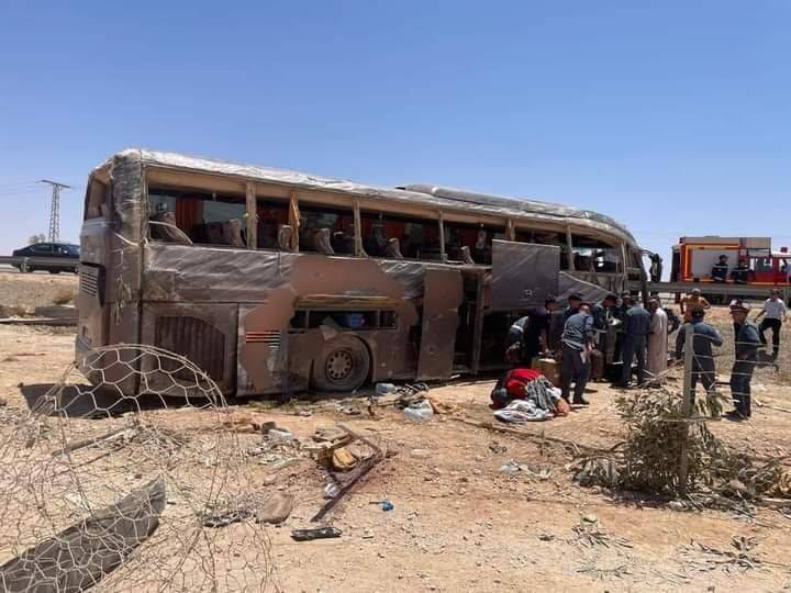 في المغرب... إنقلاب حافلة عسكرية وسقوط قتلى