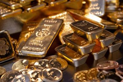 الذهب يرتفع مع تصاعد التوترات الجيوسياسية