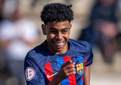 هل يفقد برشلونة جهود يامال أمام فالنسيا؟