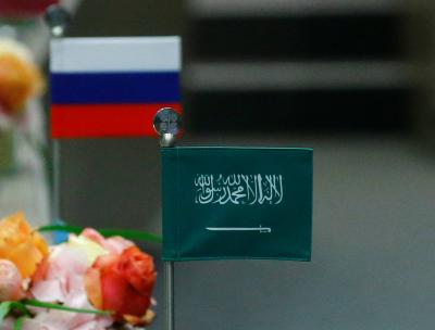 روسيا والسعودية تناقشان تدابير تعزيز التعاون الاستثماري بين البلدين