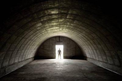 اسرائيل تنشر ملاجئ متنقلة.. ماذا نعرف عن أنواع الملاجئ؟
