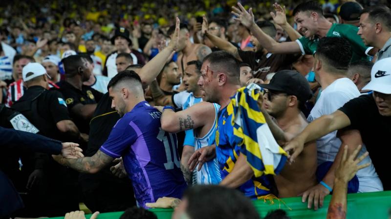 بالفيديو.. اشتباكات عنيفة في كأس الأرجنتين