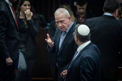 غالانت يهاجم بن غفير: عديم المسؤولية.. والأخير يرد