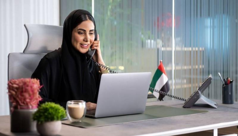 الإمارات تحتفل  بـ