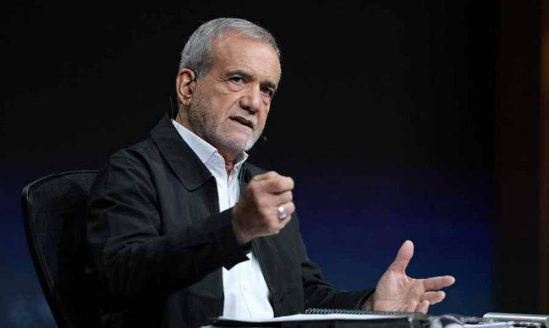 السفير الإيراني في العراق: بزشكيان اختار العراق وجهة خارجية أولى له