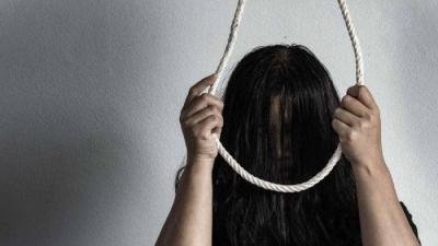 انتحار طفلة داخل منزلها في بغداد
