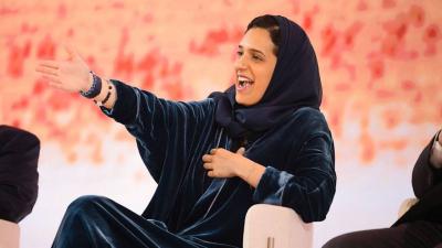 أميرة سعودية تلغي قرارًا وزاريًّا على الهواء (فيديو)