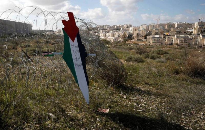 الجغرافيا والديمغرافيا والتاريخ